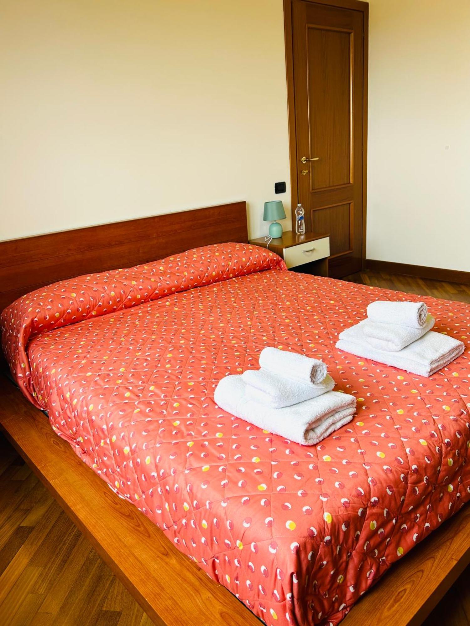 The House Room Aeroporto Fiumicino Kültér fotó